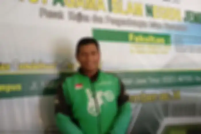 Badrut Tamam, driver ojol yang berhasil raih gelar S2