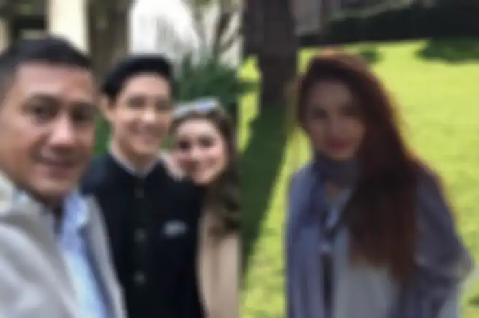 Hadiri wisuda Teuku Rasya, istri muda teuku rafli jadi sorotan