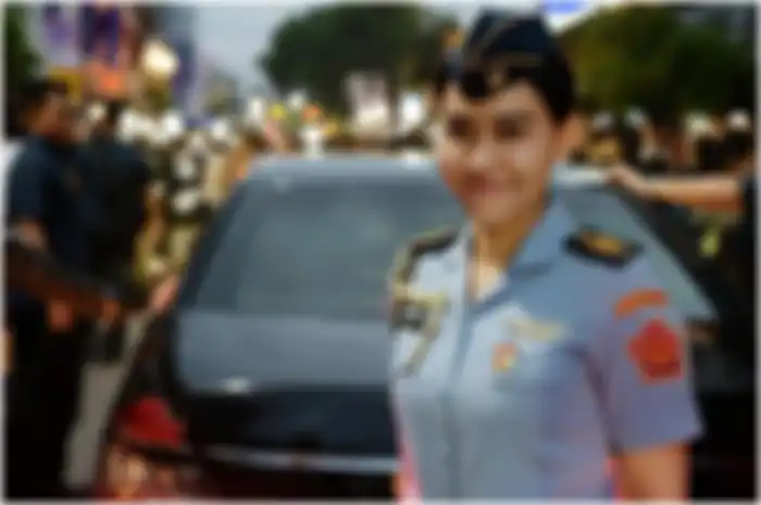 Shandy ajudan cantik dari Iriana Jokowi