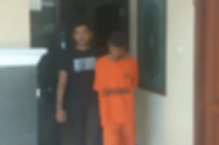 Pelaku penganiayaan sekaligus ayah tiri korban