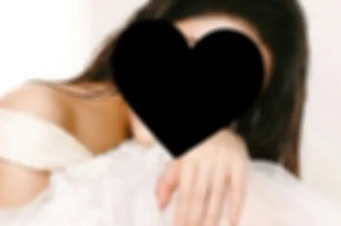 8 Tahun Kepergian adji massaid, Kini Anak Tiri Angelina Sondakh Sibuk Keluarkan Single lagu, Ini Dia Hunian Hasil Kerja Kerasnya