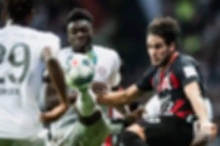 Bayern Muenchen saat dibantai Frankfurt dengan skor 1-5.