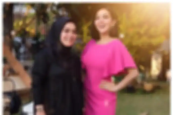 Aisyahrani dan Syahrini 