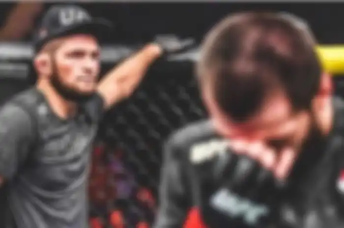 Khabib Nurmagomedov (kiri)