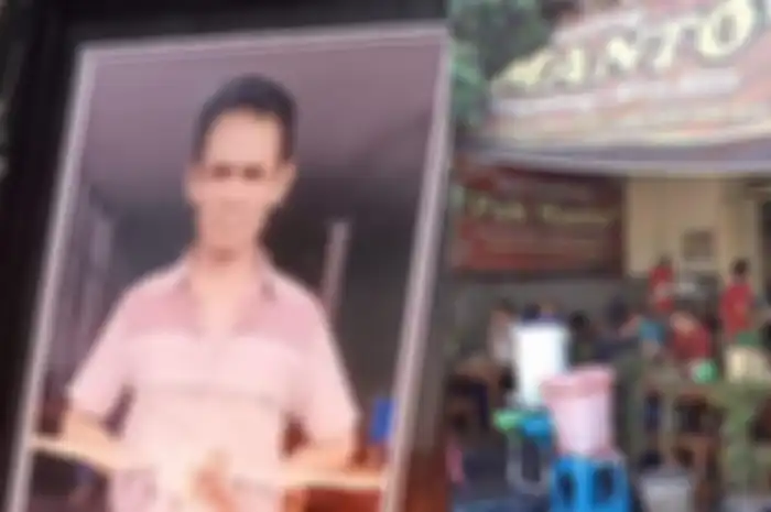 Pak Manto semasa hidup (kiri), sang pendiri warung sate kambing legendaris di Solo.