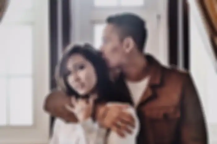Andrea Dian dan sang suami