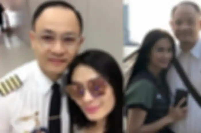 Iis Dahlia dan suaminya, Satrio Dewandono