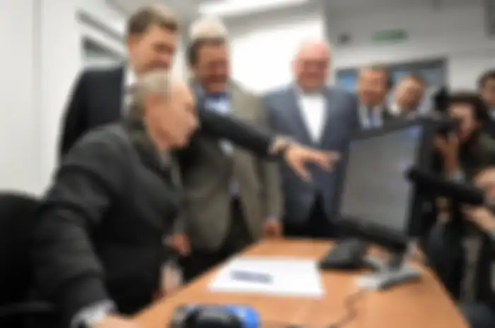 Presiden Rusia, Vladimir Putin masih menggunakan WIndows XP