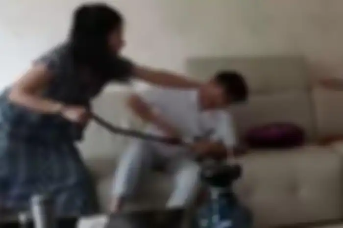 Diduga Depresi hingga Alami Gangguan Jiwa, Wanita Ini Tega Pukul Suami yang Sakit Stroke hingga Berdarah