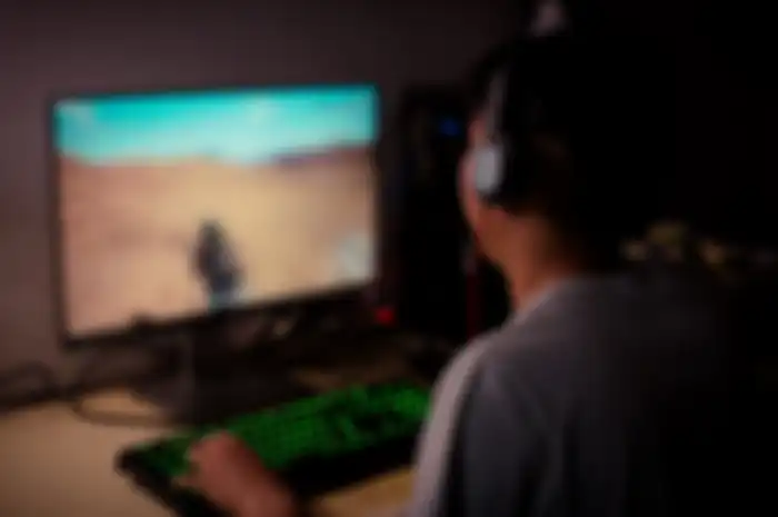 Sering Main Game dalam Ruangan Gelap? Hati-hati Bisa Picu Kebutaan Hingga Gangguan Otak!