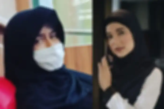Ria Irawan dan Chacha Frederica
