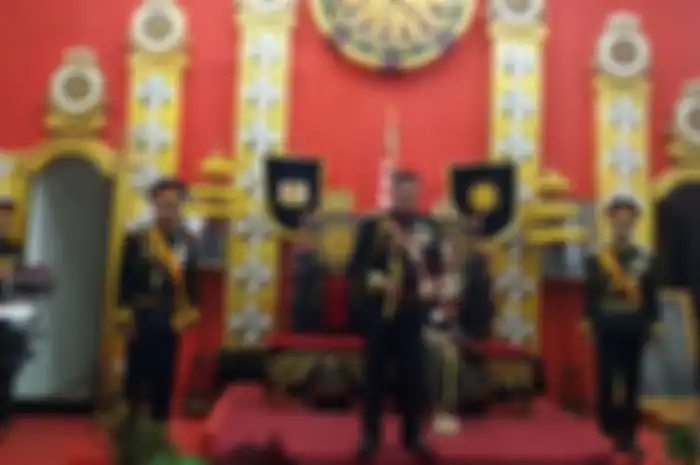 Fakta Keraton Agung Sejagad Terkuak Usai Dicokok Polisi, Sinuhun dan Kanjeng Ratu Bukan Suami Istri Sah hingga Syuting Kerajaan di Rumah Kontrakan