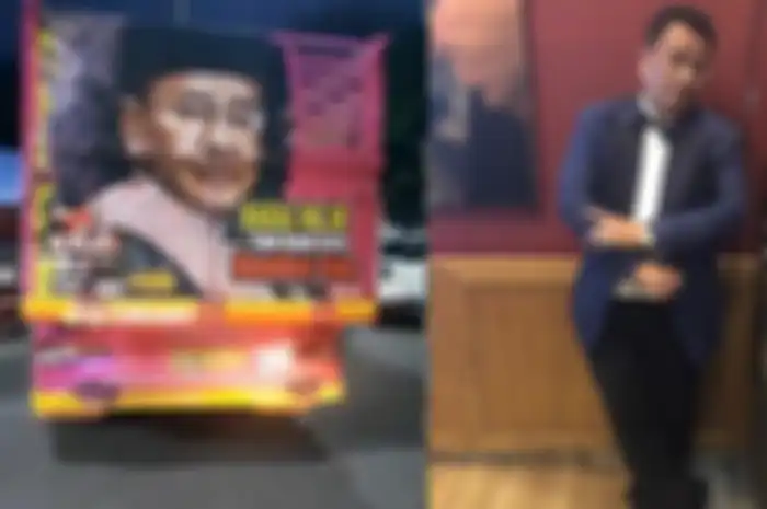 Wajah Hotman Paris nampang di belakang truk