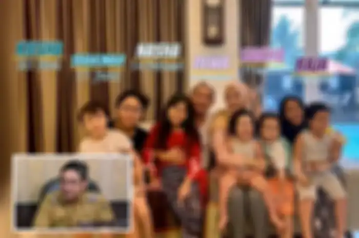 Pasha nampak kebingungan menjawab tanggal lahir ketujuh anaknya.