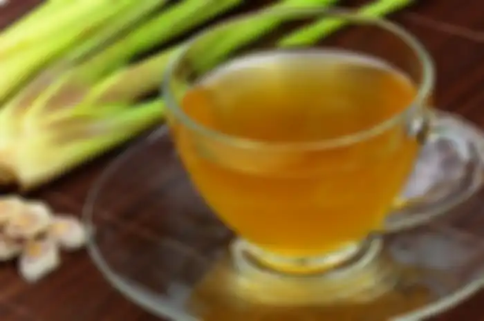 Manfaat minum air rebusan serai