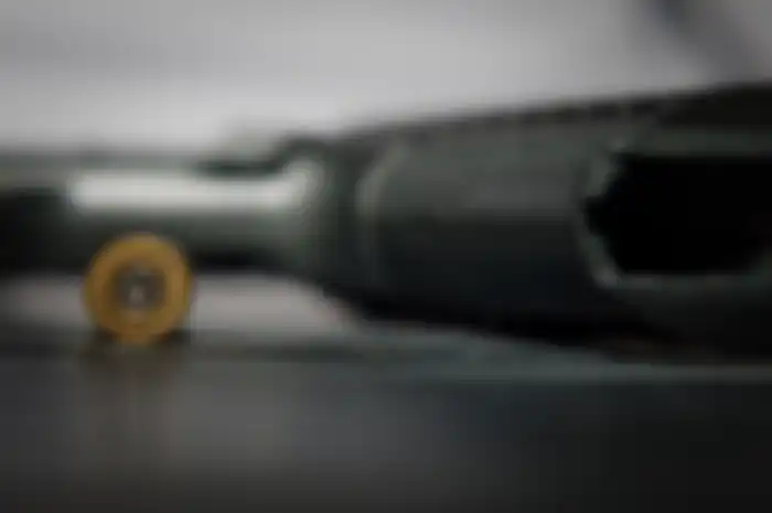 Ilustrasi pistol