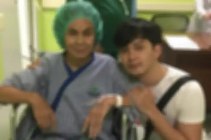 Mama Dahlia harus berjuang untuk melawan kanker usus