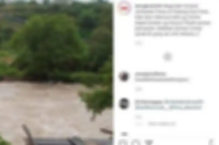 Jembatan gantung putus di lokasi wisata Desa Manau Sembilan II, Kecamatan Padang Guci Hulu, Kabupaten Kaur, Bengkulu, Minggu (19/1/2020) pukul 15.00 WIB.