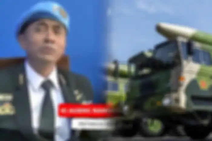 (Kiri) Petinggi Sunda Empire, Ki Ageng Rangga Sasana (Kanan) gambar DF-26, rudal balistik jarak menengah yang bisa dipasangi hulu ledak nuklir milik China