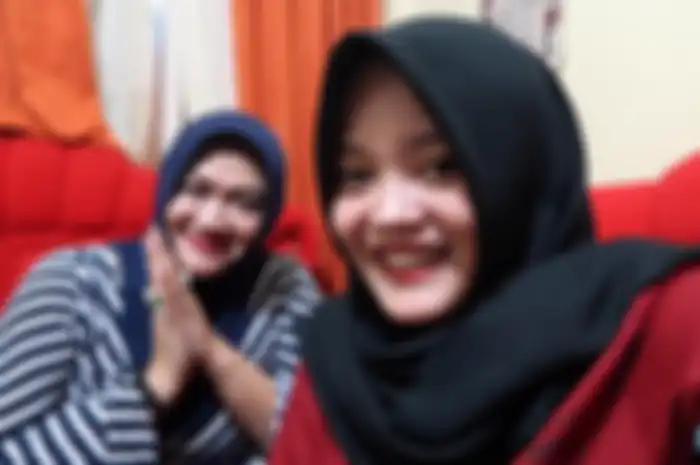 Putri Delina dan Lina