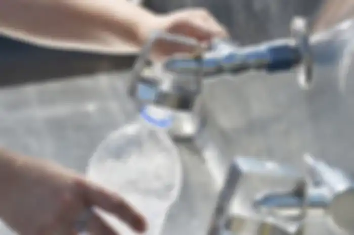 Bahaya isi ulang botol plastik