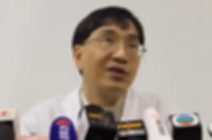 Ketua Departemen Penyakit Menular di Universitas Hong Kong, Profesor Yuen Kwok-yung