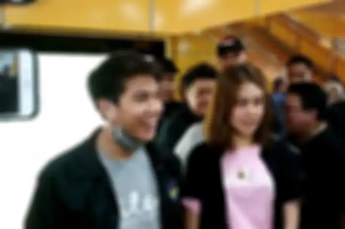 Iqbaal Ramadhan dan Vanesha Prescilla saat ditemui Grid.ID saat promo film Milea di Stasiun Gondangia, Rabu (5/2/2020)