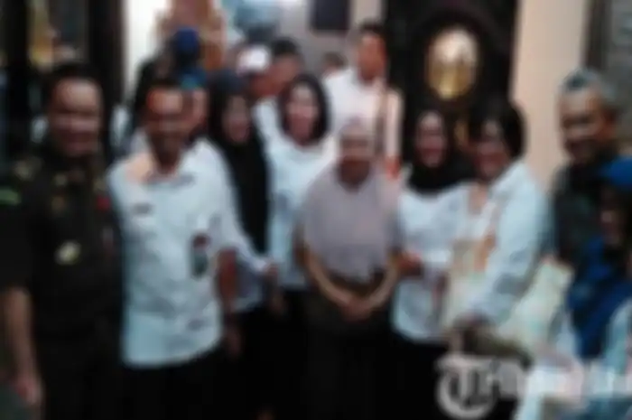 Ningsih Tinampi saat disidak Dinas Kesehatan
