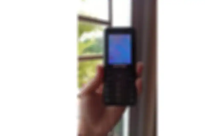 Advan rilis feature phone 4G mereka dengan nama Hape Online.