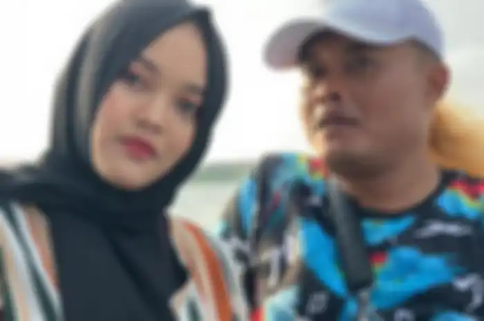 Sule dan anak perempuannya, Putri Delina