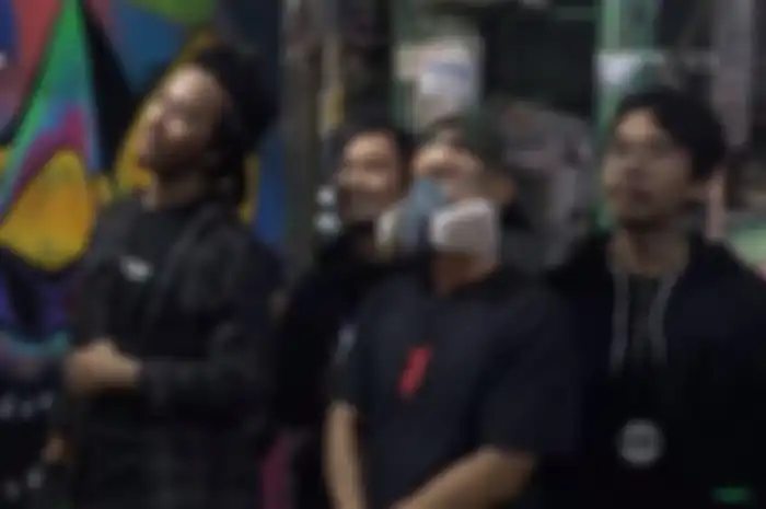 Sosok pria bermasker ternyata Wendi Cagur 