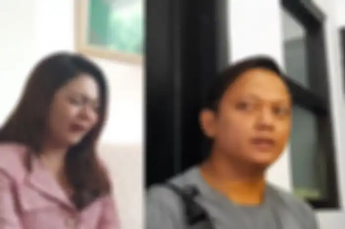 Tolak Mentah-mentah Hadiah Pemberian Suami di Hari Valentine dan Mengusirnya, Jenita Janet: Kamu Kenapa Mesti Dateng Lagi, Kenapa Nggak dari 9 Tahun Lalu?