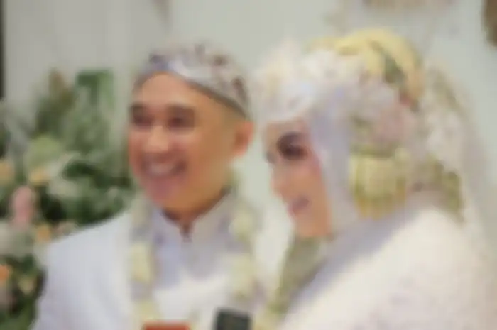 Jane Shalimar menikah dengan pengusaha Arsya Wijaya.