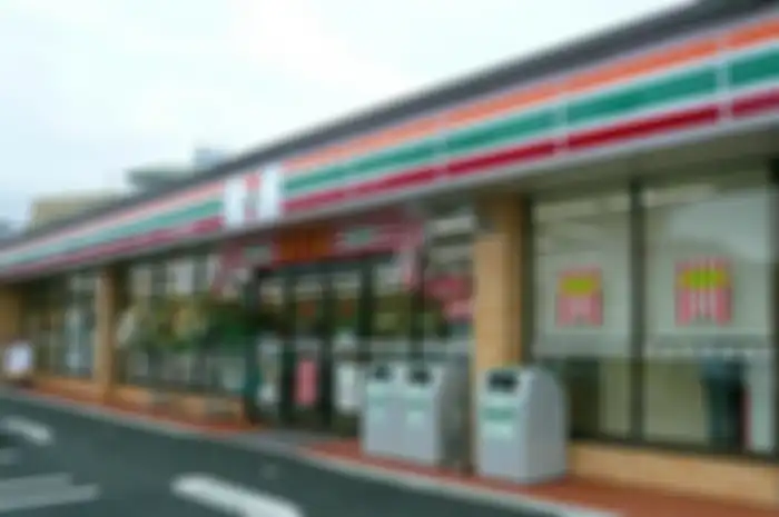 Ilustrasi minimarket 7-Eleven