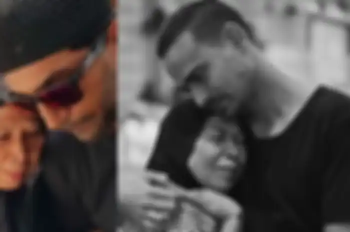Sambil Menangis Ibunda Ashraf Sinclair Buka Suara Untuk yang Pertama Kali Setelah Anaknya Meninggal, Dida Sinclair: "Uminya Akan Terus Berdoa Untuknya"