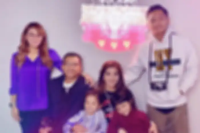 Ashanty berikan ucapan penuh haru untuk putri sambungnya Aurel Hermansyah