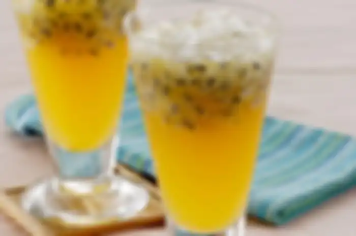 Resep Es Soda Jeruk Markisa Langsung Usir Dahaga Di Siang Hari. Minuman yang enak menyegarkan tapi bisa bikin jerawatan.