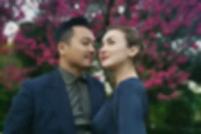 Rianti Cartwright dan suami