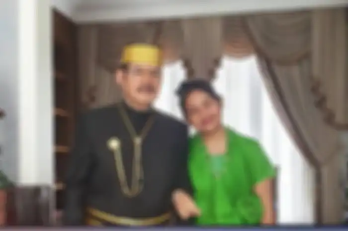 Kepoin penampilan Khirani Trihatmodjo, anak Mayangsari pakai baju bodo modern, yuk!