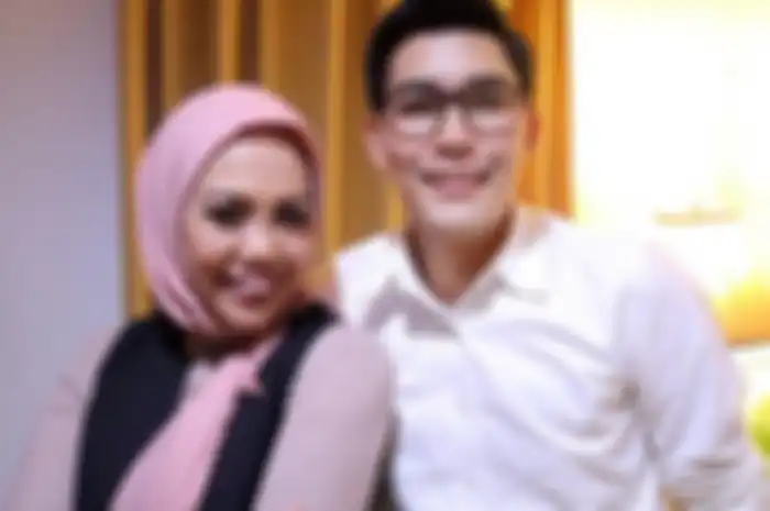 Elly Sugigi dan Aditya Gumelar