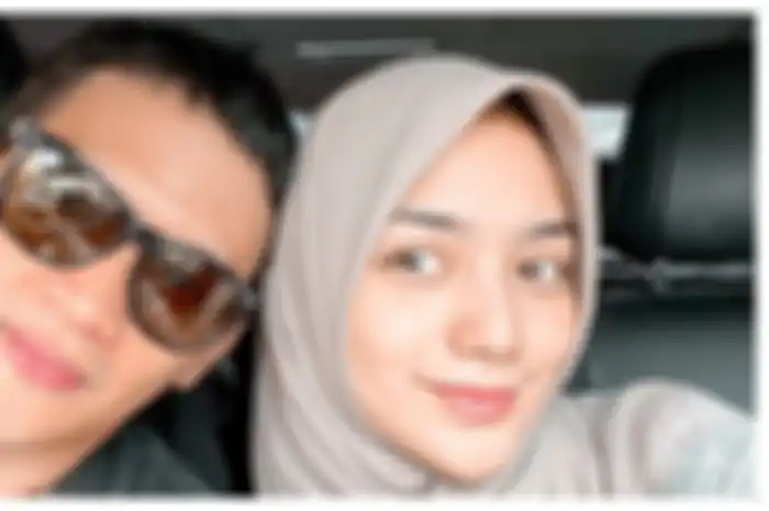 Pasangan Citra Kirana dan Rezky Adhitya.