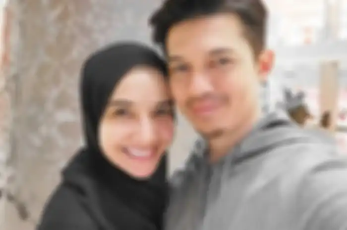 Selalu Harmonis,pasangan  Zaskia Sungkar dan Irwansyah