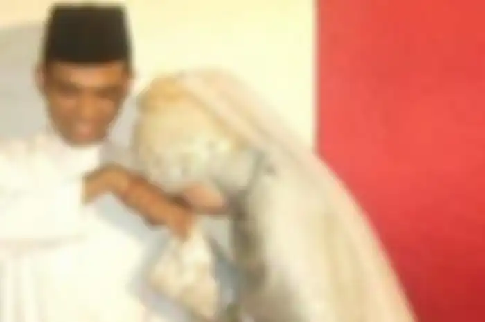 Ustaz Somad dan Istrinya ( Instagram/@mizyanhadziq via Nova)