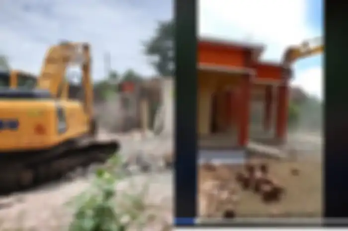Seorang istri di Ponorogo selingkuh hingga hamil, suami hancurkan rumah dengan Ekskavator
