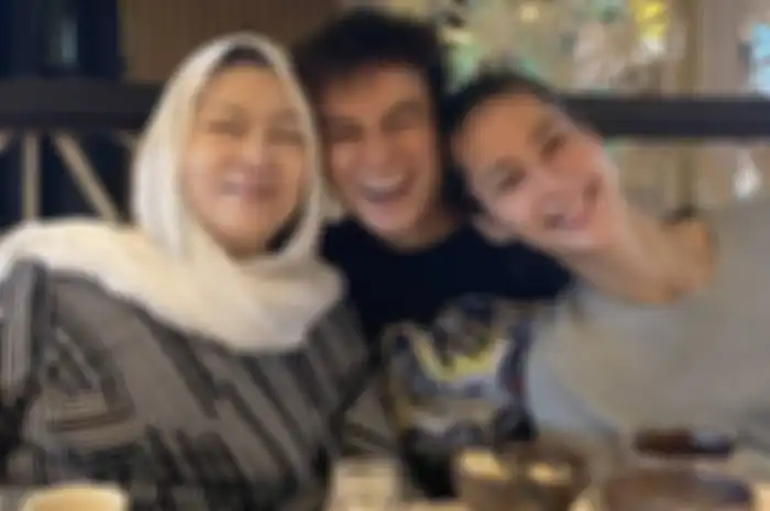Ibunda Baim Wong meninggal dunia