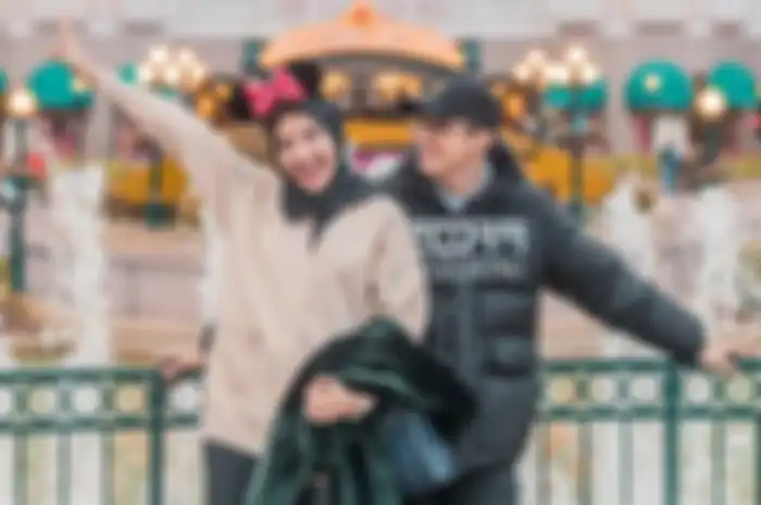Irwansyah dan Zaskia Sungkar