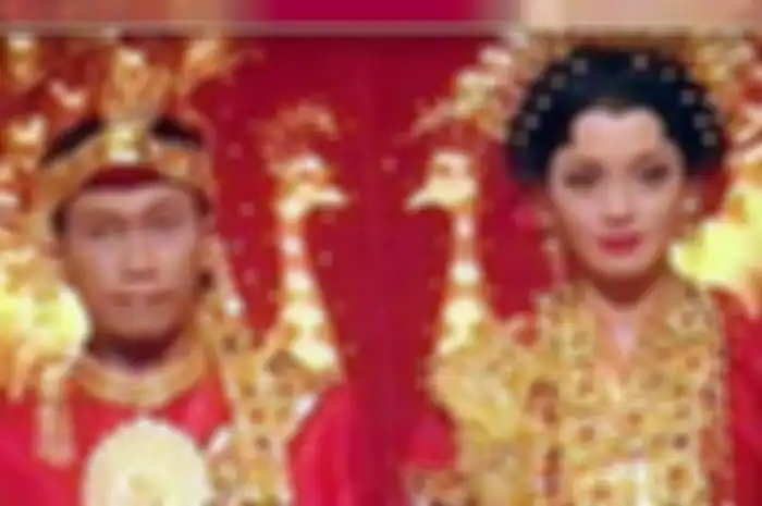 Ririn Ekawati dan Edwin Abeng.