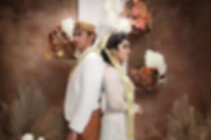 Foto Prewedding Caesar Hito dan Felicya Angelista dengan tema Adat Jawa