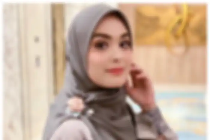 Vebby Palwinta akan segera lepas masa lajang.