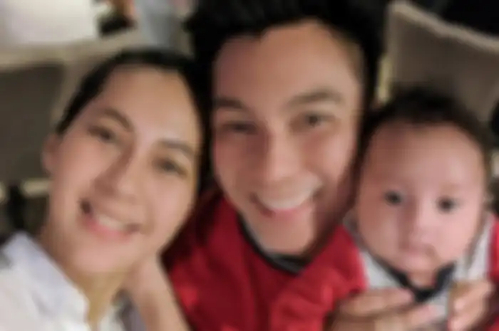 Baim Wong dan sekeluarga
